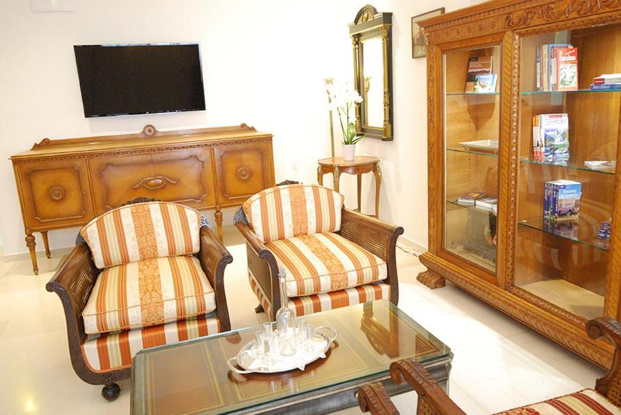 Heraklion Center Boutique 3 Bedroom Apartment Penelope Exterior photo