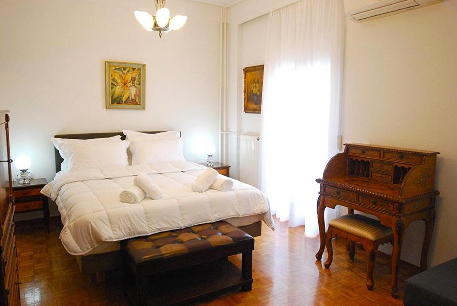 Heraklion Center Boutique 3 Bedroom Apartment Penelope Exterior photo